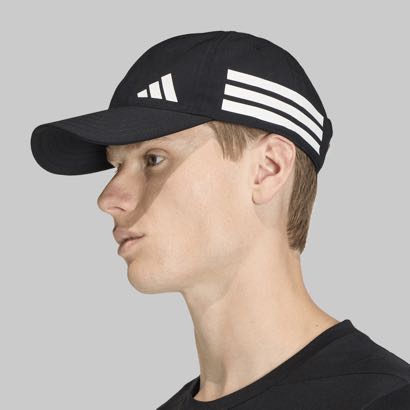 3 Stripes foto 3