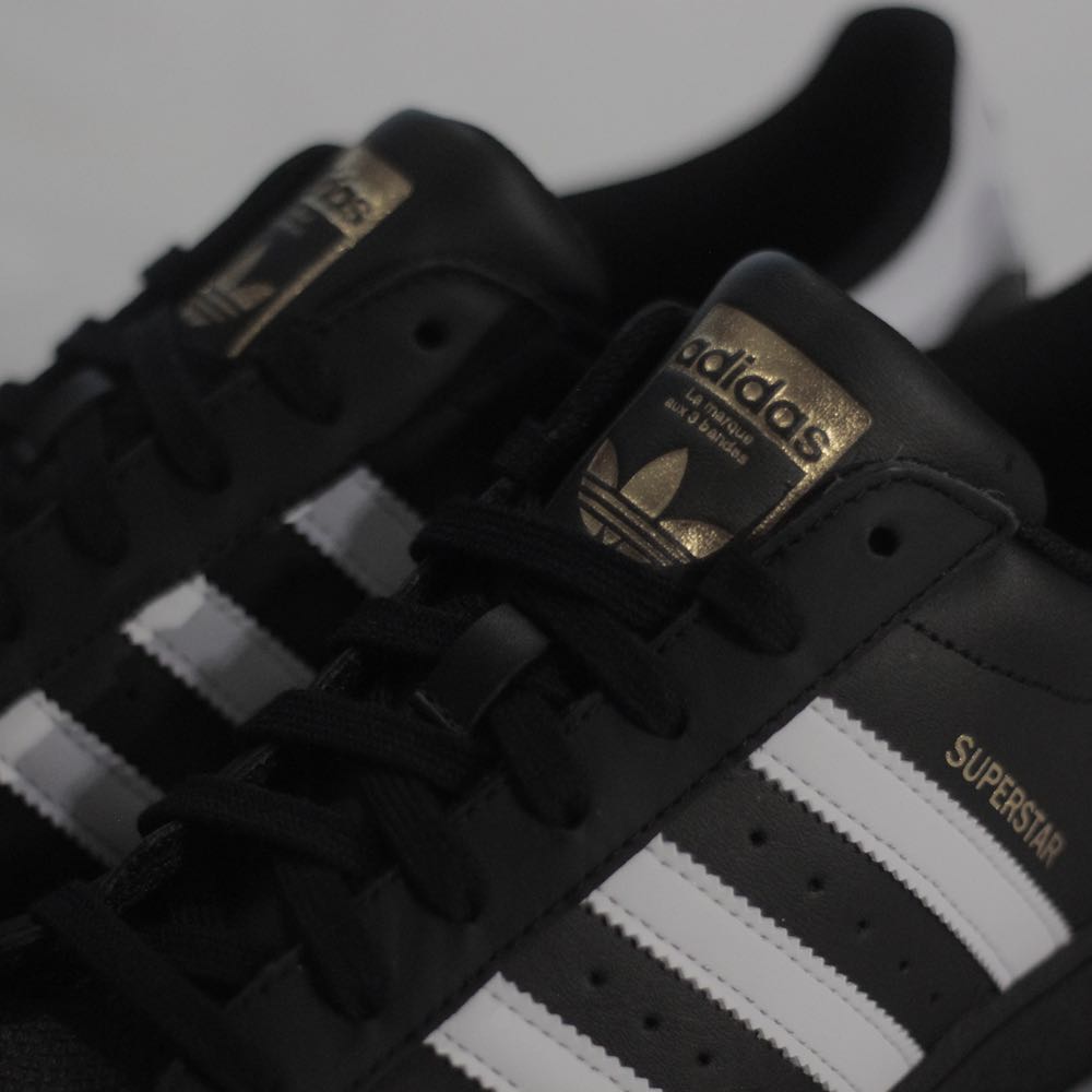 adidas gazelle silver green womens ADIDAS Originals SUPERSTAR XLG SHOES  MIDS&LOWS