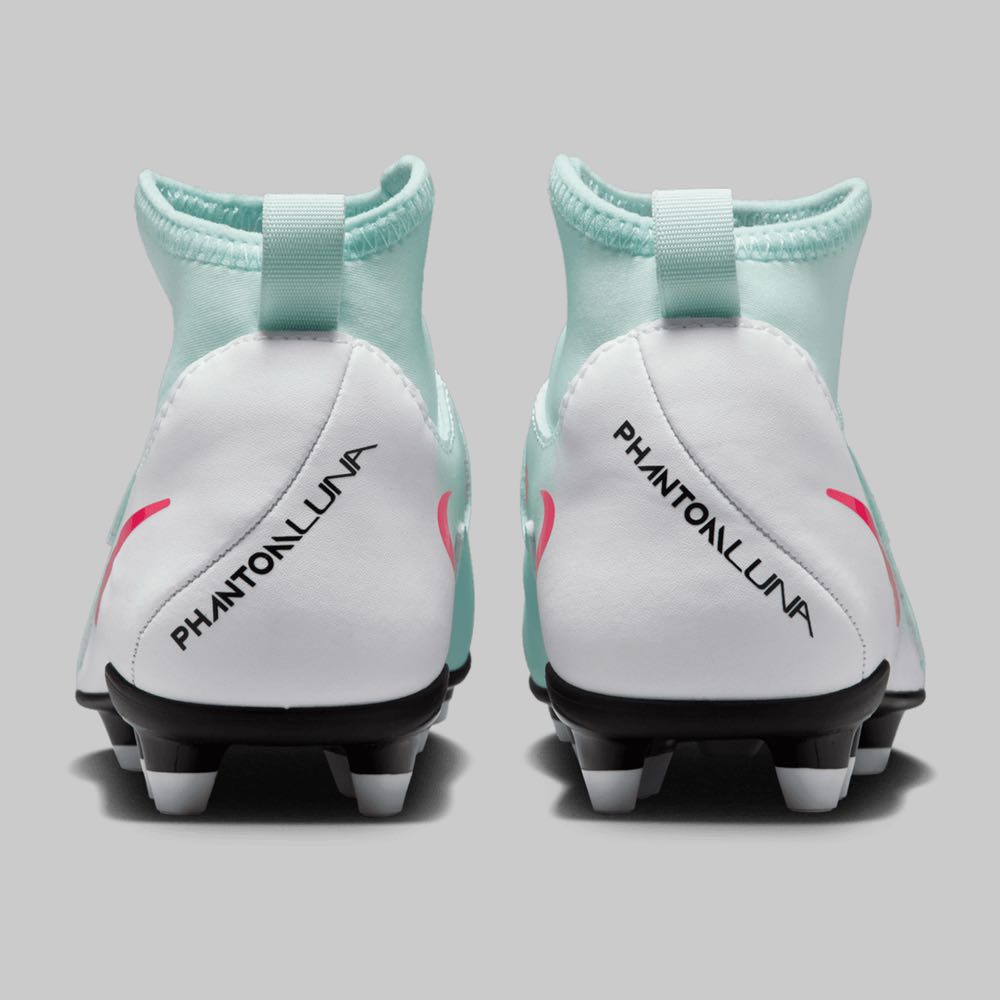 Taquetes Nike Phantom Luna Club FG Joven