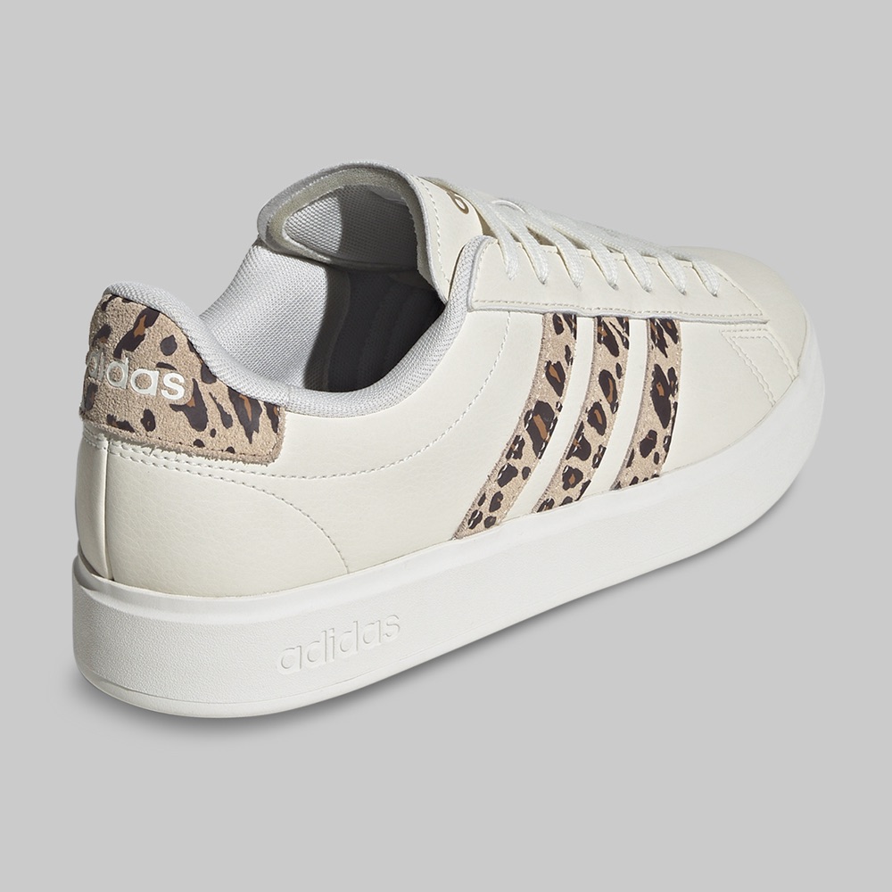 Tenis adidas Grand Court Mujer Color Blanco/Cafe