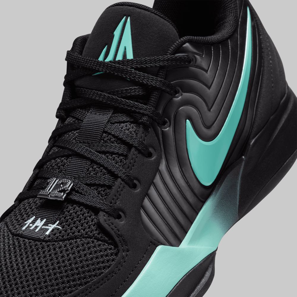 tenis nike negros con verde