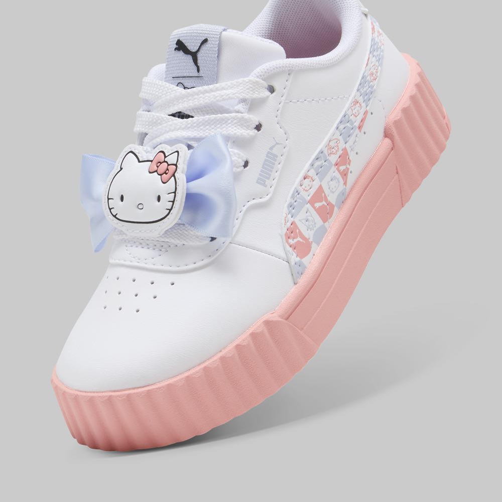 pumas hello kitty