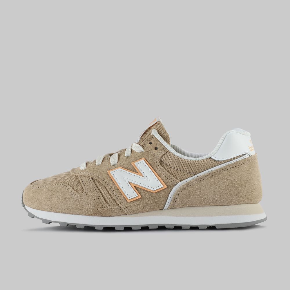 Tenis New Balance 373 Mujer Color Beige/Blanco