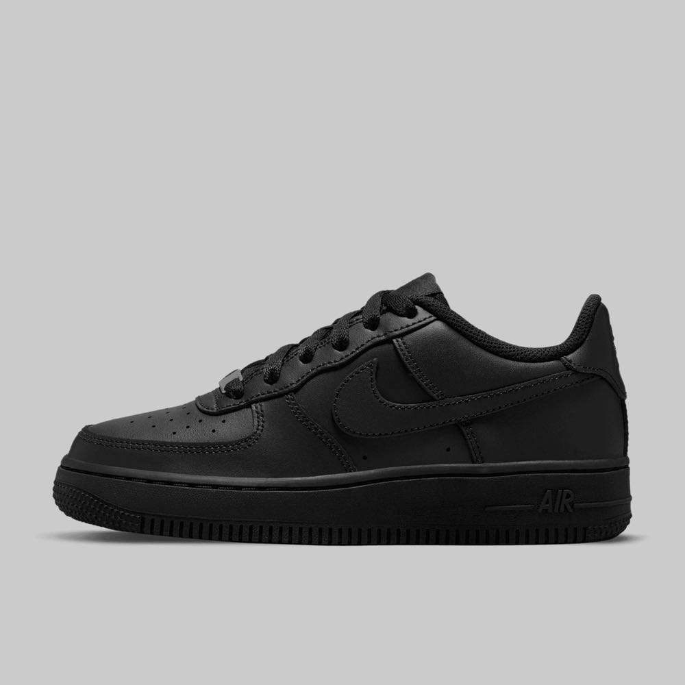 Tenis Nike Air Force 1 LE Joven