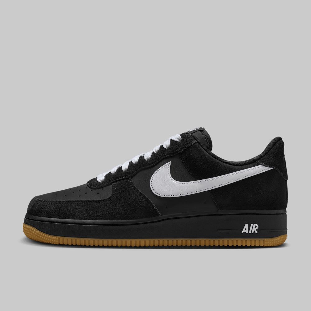 Tenis Nike Air Force 1 07 Hombre
