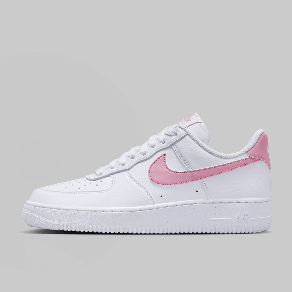 Tenis Nike Air Force 1 07 Mujer