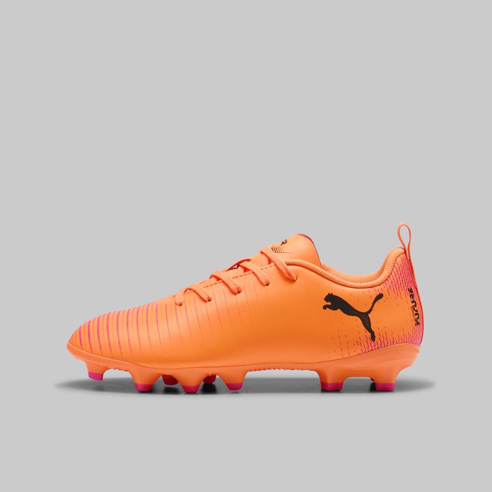 Taquetes Puma Future 8 Play FG/AG Hot Pursuit Niño