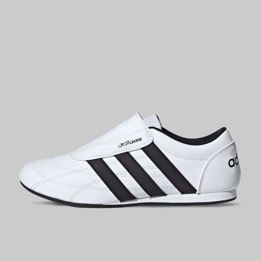 Tenis adidas Tekwen Mujer
