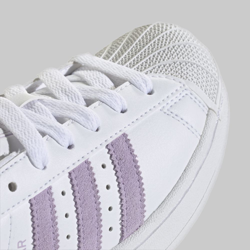 Tenis adidas Superstar II Joven Color Blanco/Morado