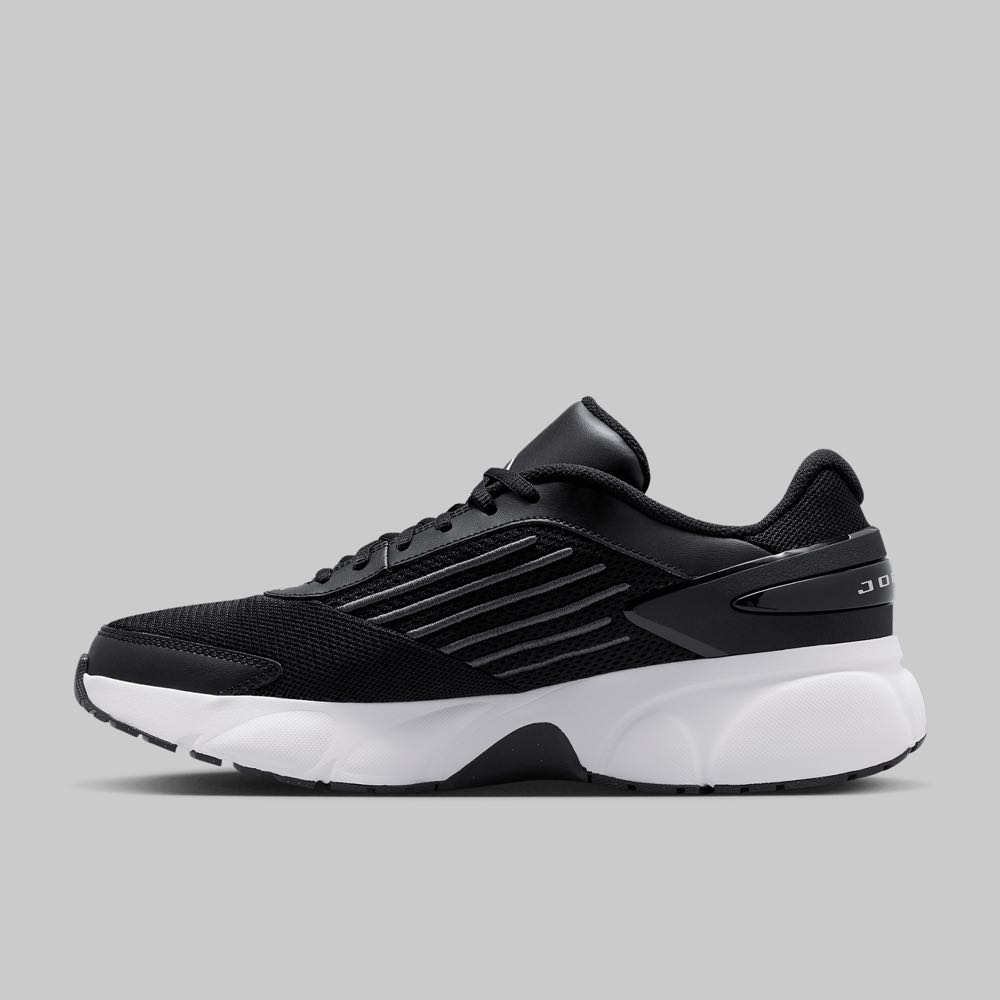 Tenis Nike Jordan Trunner Flow Hombre