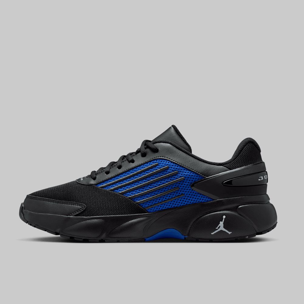 Tenis Nike Jordan Trunner Flow Hombre