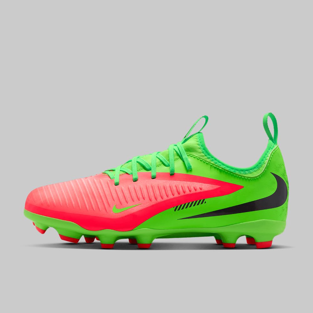 Taquetes Nike Phantom 6 Low Academy FG Joven