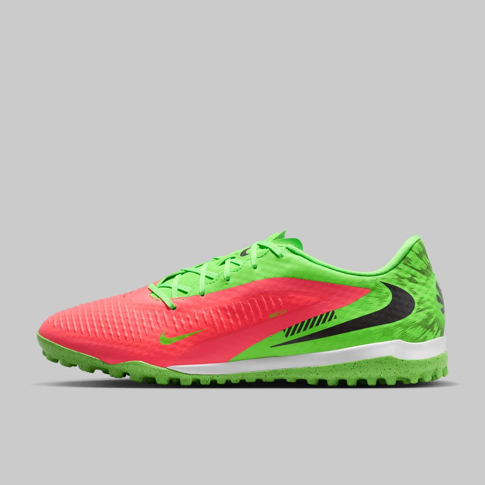 Taquetes Nike Phantom 6 Low Academy TF Hombre