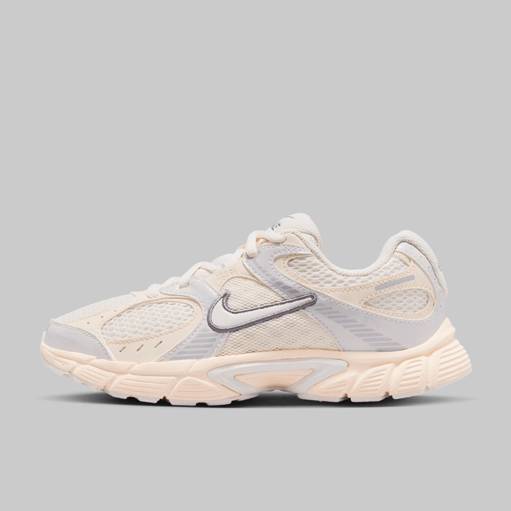 Tenis Nike V5 RNR Joven