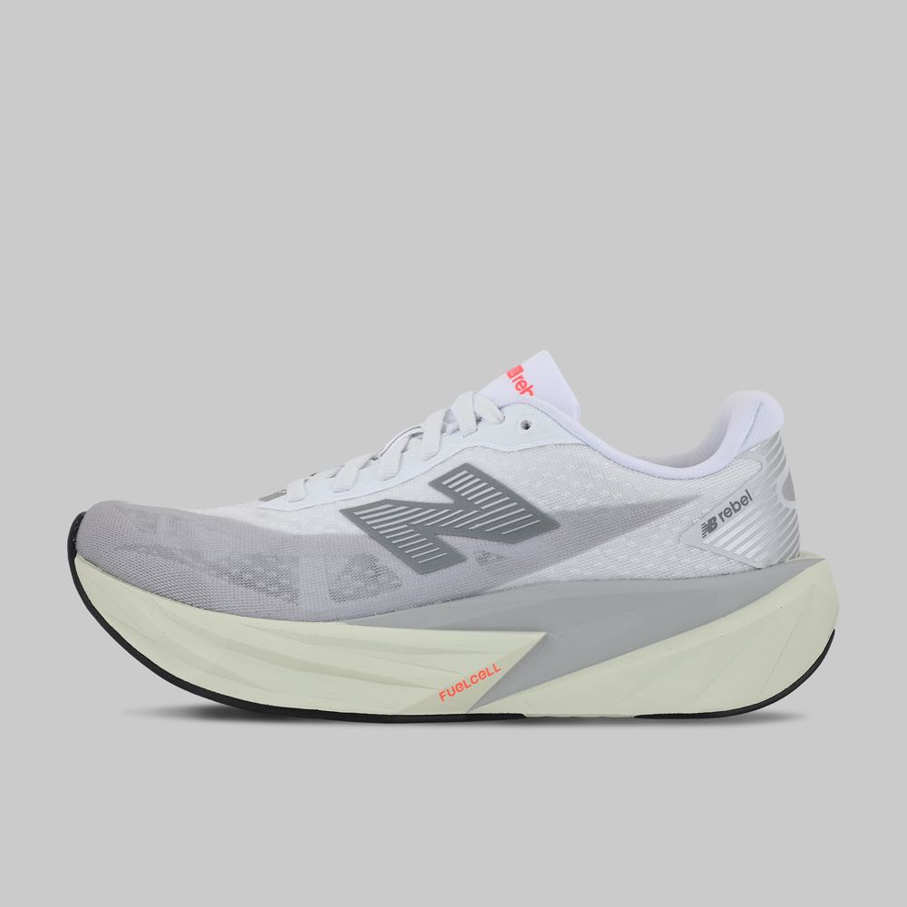 Tenis New Balance FuelCell Rebel V5 Hombre