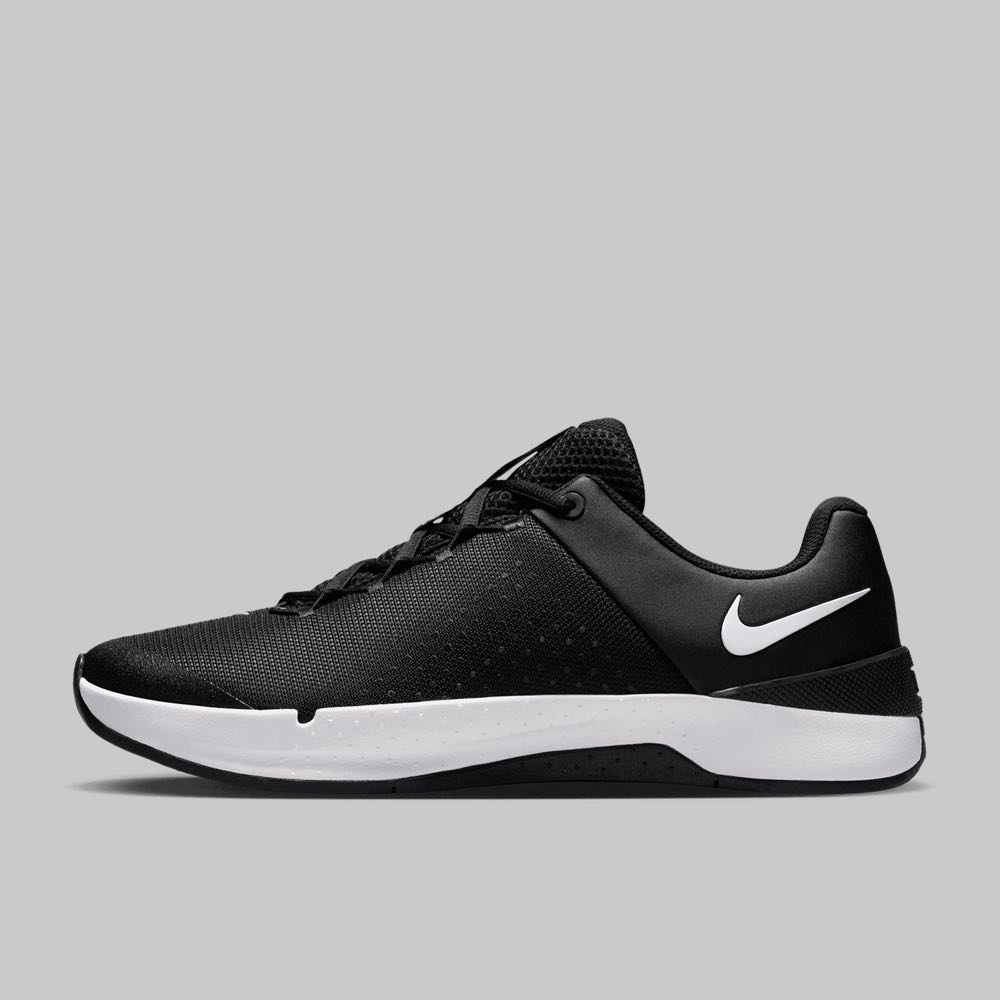 Tenis Nike MC Trainer 4 Hombre.