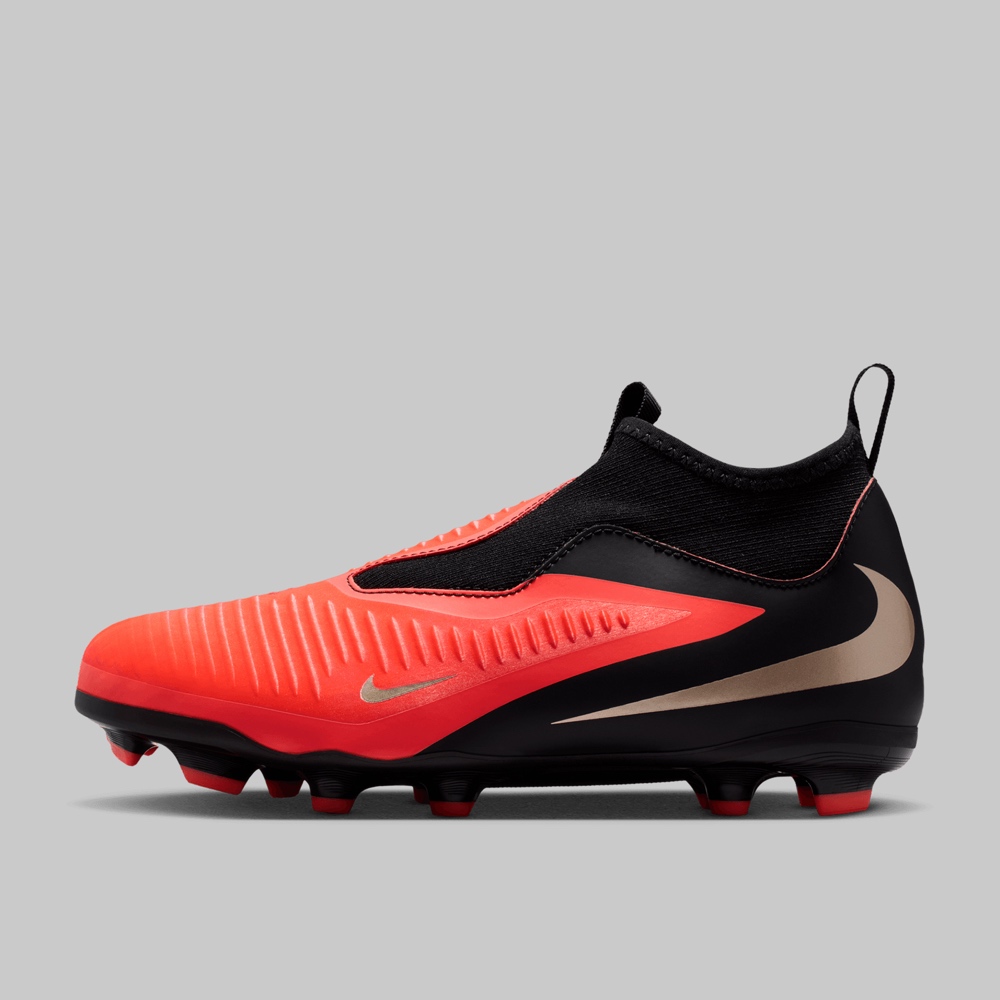 Taquetes Nike Phantom 6 High Academy FG Joven