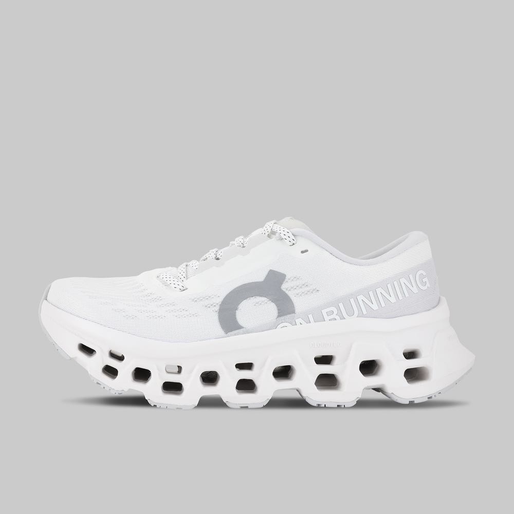 Tenis On Cloudmonster 3 Mujer