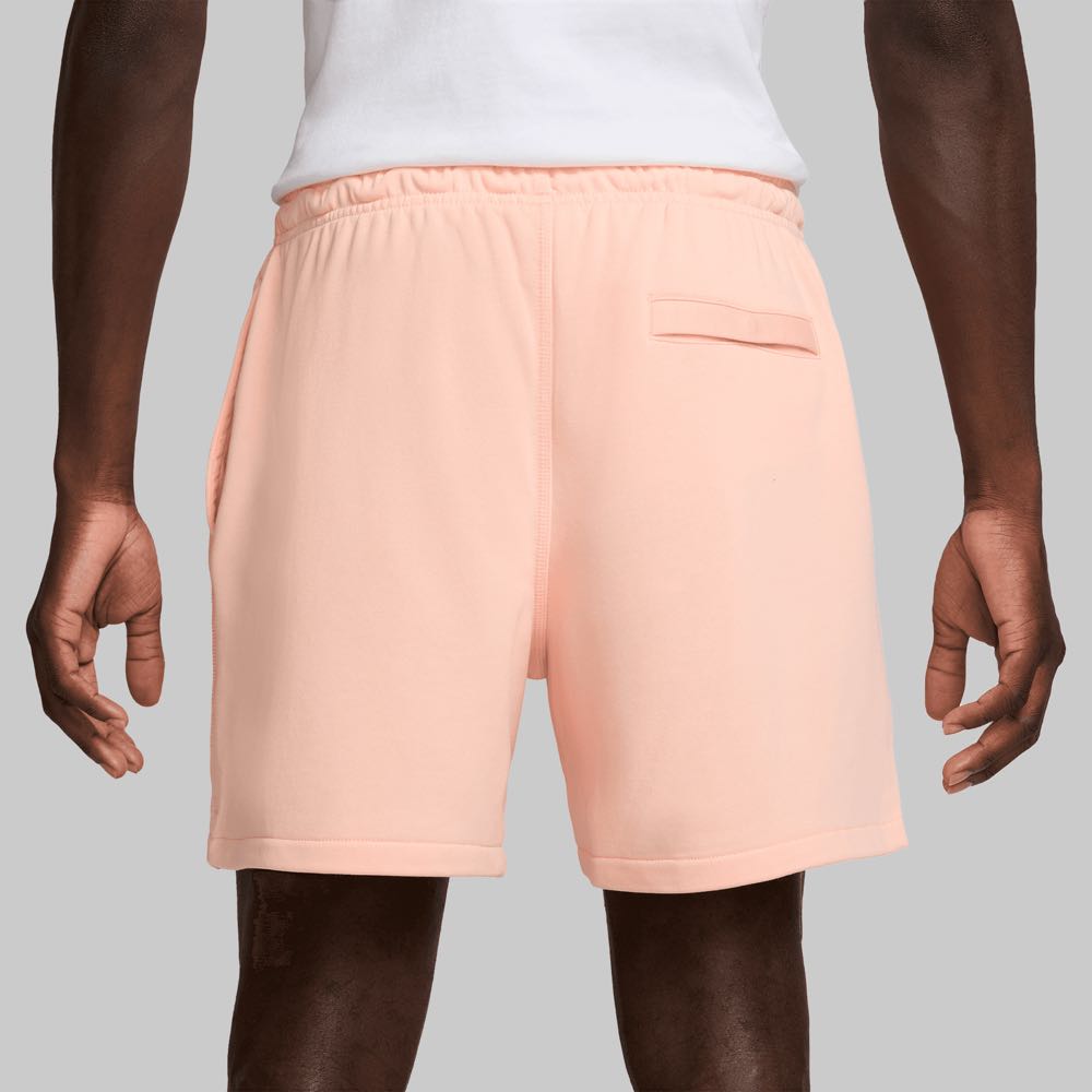 Short Nike Club Hombre Color Coral/Coral