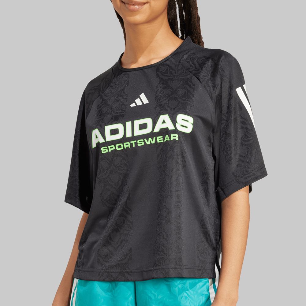 Playera adidas Tiro x Common Goal Mujer