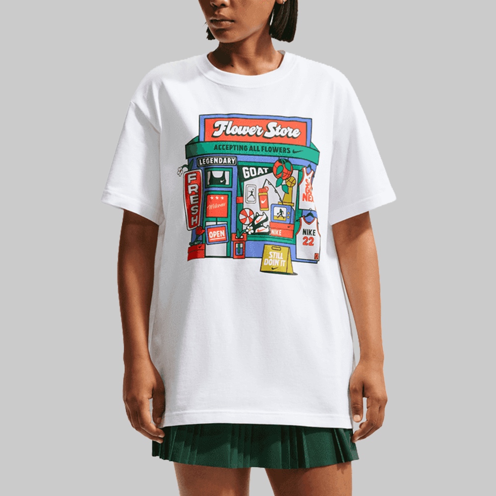 Playera Nike Graphic Mujer