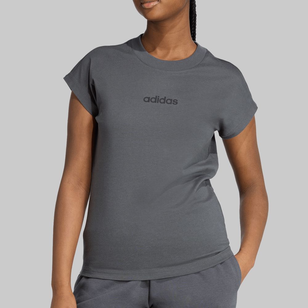 Playera adidas Essentials Linear Mujer