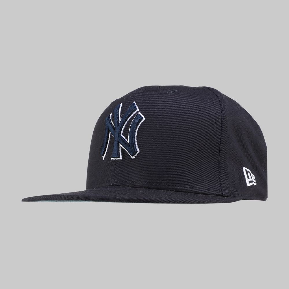 Gorra New Era New York Yankees MLB Side Patch 9Fifty Color Azul