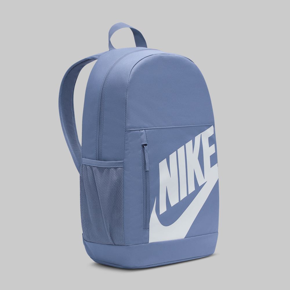 nike backpack max air vapor Buy AIRR Large at Side pockets allow for quick access to water bottles and other small objects. Nike Max Air Vapor backpack